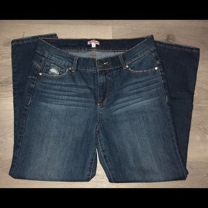DESIGNED BY JUICY COUTURE!!!! NEVER WORN JEANS